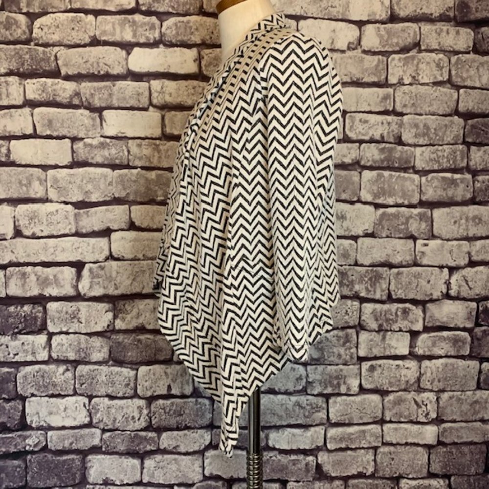 Blooms In The City Waterfall Cardigan Size Small - Picture 4 of 10